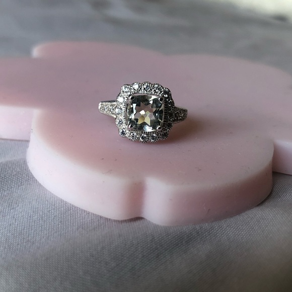 Jewelry - Sterling Silver Green Amethyst Ring (1.10 CT)